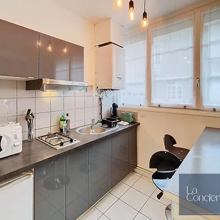 Appartement Le Carmélite - Futuroscope - Proche Gare - Laconciergerie *