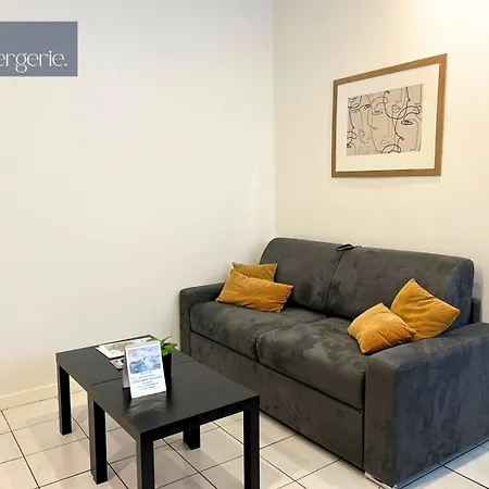 Le Carmélite - Futuroscope - Proche Gare - Laconciergerie *